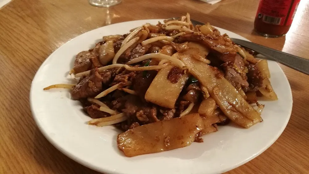 Pâtes de Riz Sautées Au Boeuf
